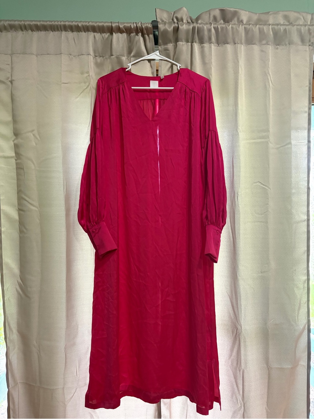 Women's Hot Pink Long Sleeve V-Neck Dress